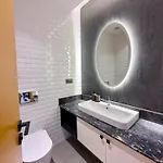Sa Apartments! Cleopatra Duplex With Terrace アパート